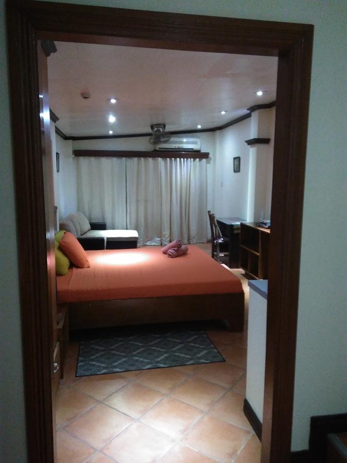 Mango'S Beachfront Resort Olongapo Eksteriør bilde