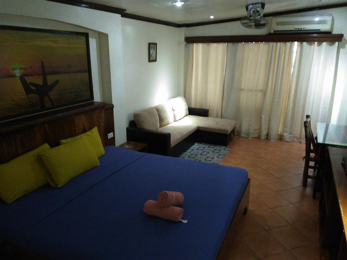 Mango'S Beachfront Resort Olongapo Eksteriør bilde